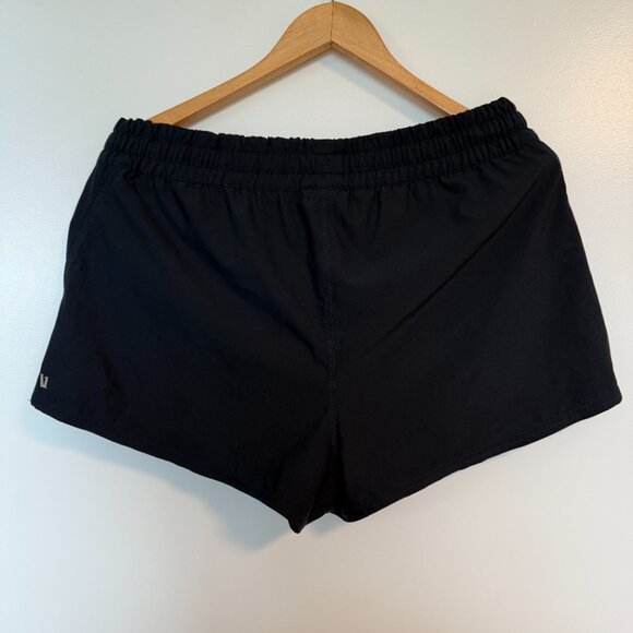 Vuori Clementine 4" Short 2.0 | Atlantic - Picture 3 of 4